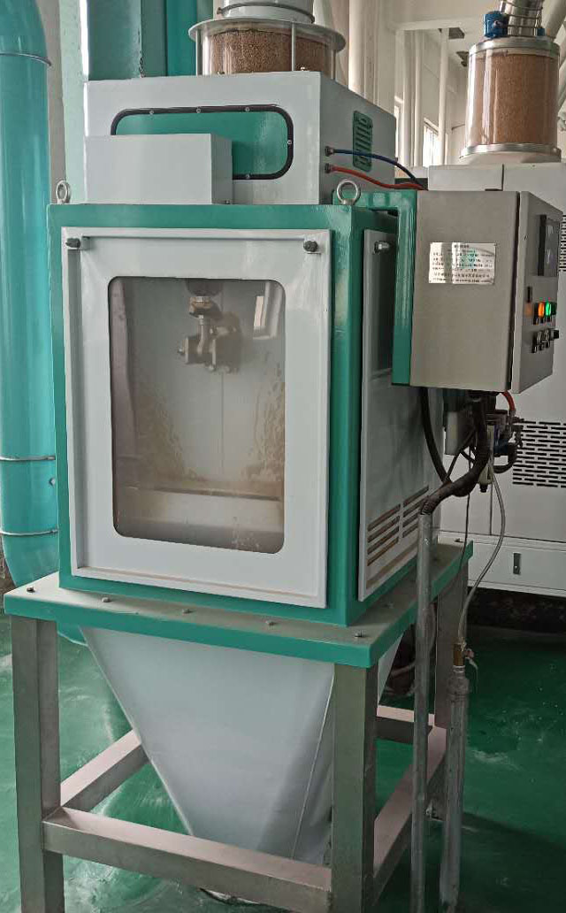 1-200R411135A29.jpg